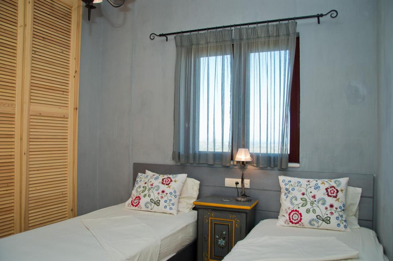 Amorosa Villas Lagopodhon ภายนอก รูปภาพ