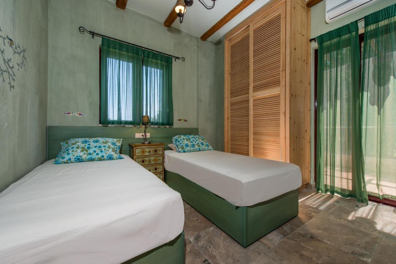 Amorosa Villas Lagopodhon ภายนอก รูปภาพ